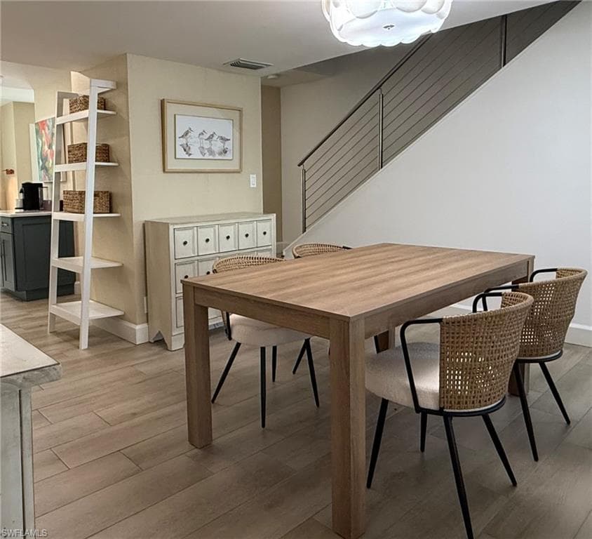 800 River Point Dr 534, Naples, FL 34102-10