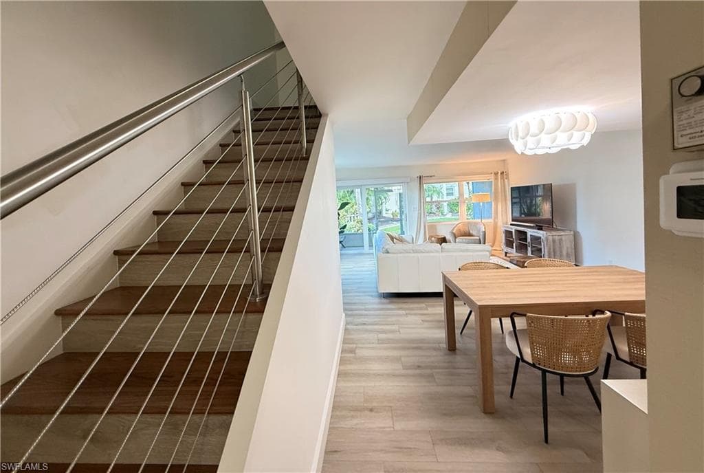 800 River Point Dr 534, Naples, FL 34102-16