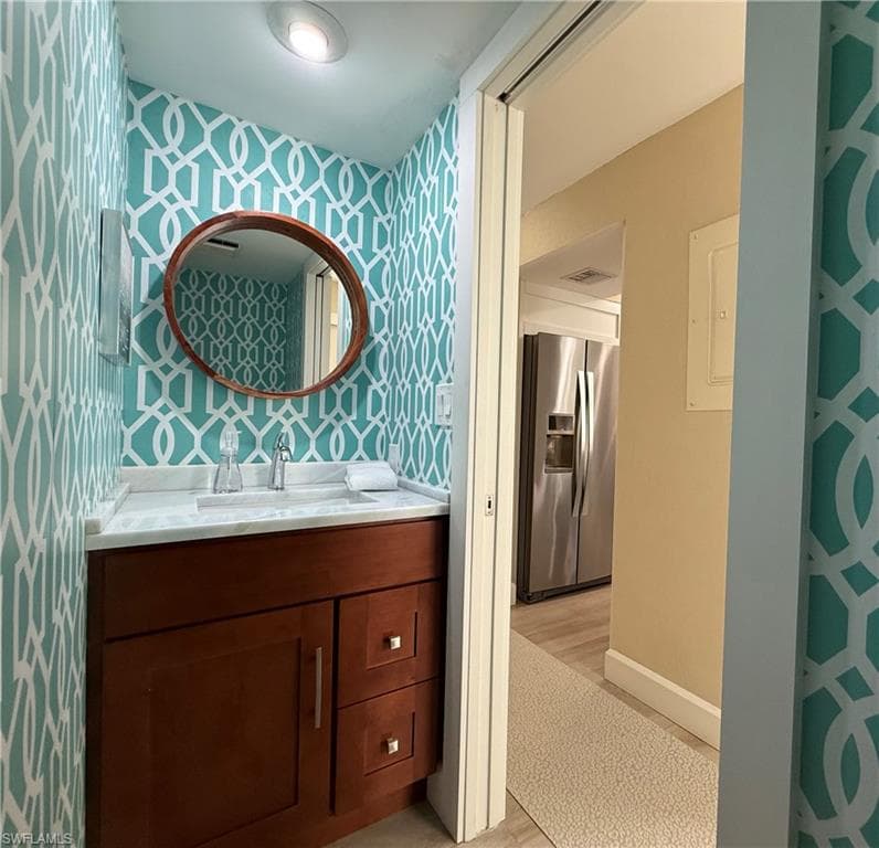 800 River Point Dr 534, Naples, FL 34102-26