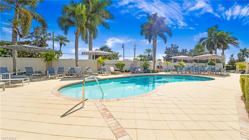 11638 Quail Village Way, Naples, FL 34119-37