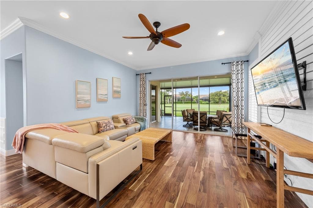 13541 Southampton Dr, Bonita Springs, FL 34135-8