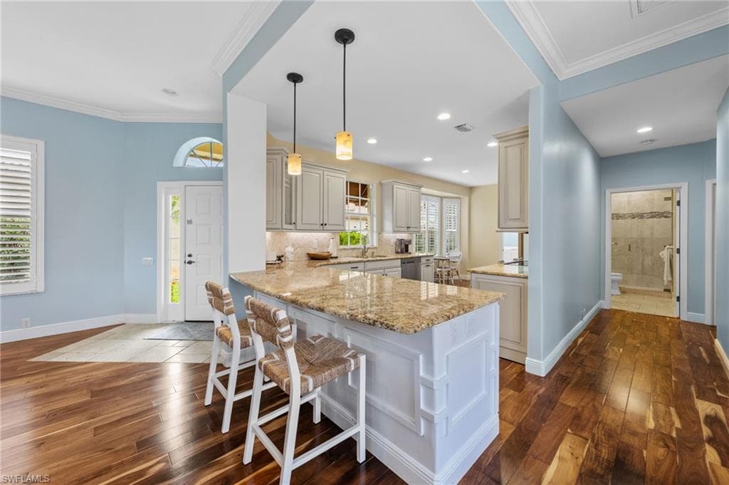 13541 Southampton Dr, Bonita Springs, FL 34135-12