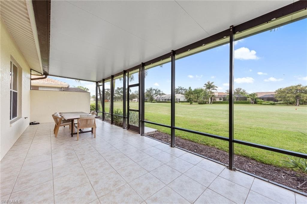 13541 Southampton Dr, Bonita Springs, FL 34135-35