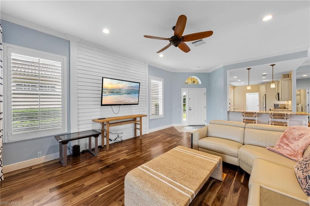 13541 Southampton Dr, Bonita Springs, FL 34135-6