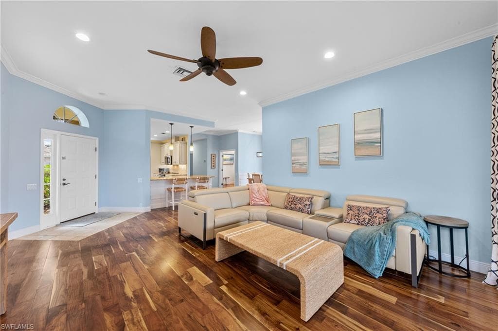 13541 Southampton Dr, Bonita Springs, FL 34135-7