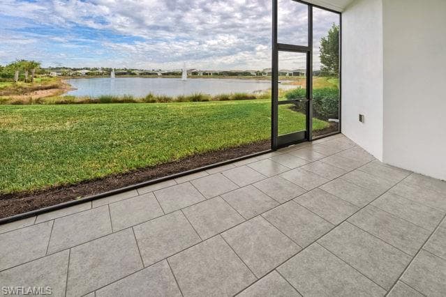 8886 Saint Lucia Dr 101, Naples, FL 34114-20