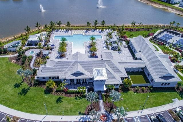 8886 Saint Lucia Dr 101, Naples, FL 34114-26