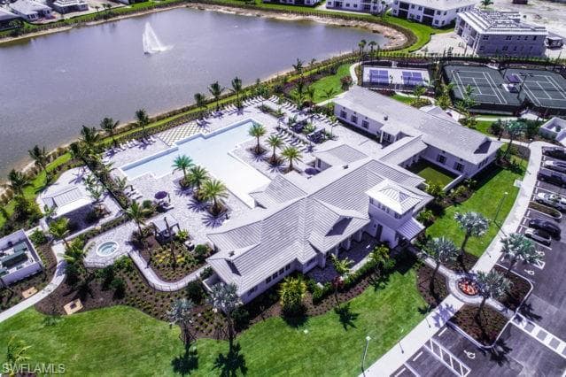 8886 Saint Lucia Dr 101, Naples, FL 34114-27