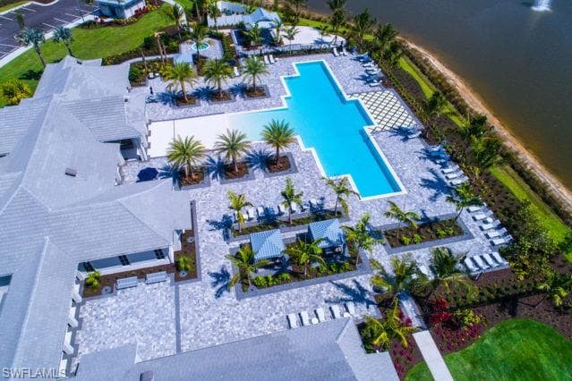 8886 Saint Lucia Dr 101, Naples, FL 34114-28