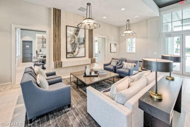 8886 Saint Lucia Dr 101, Naples, FL 34114-37