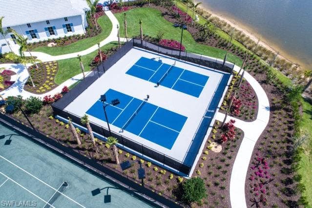 8886 Saint Lucia Dr 101, Naples, FL 34114-45