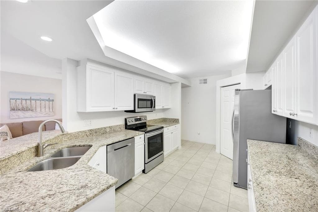 10811 Crooked River Rd 102, Estero, FL 34135-9