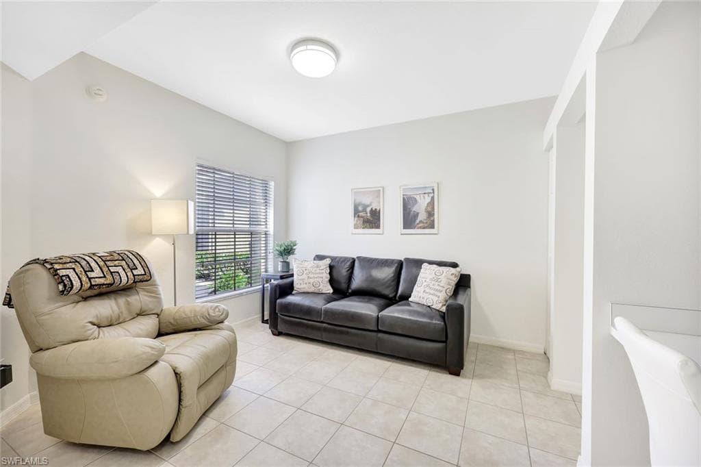 10811 Crooked River Rd 102, Estero, FL 34135-19