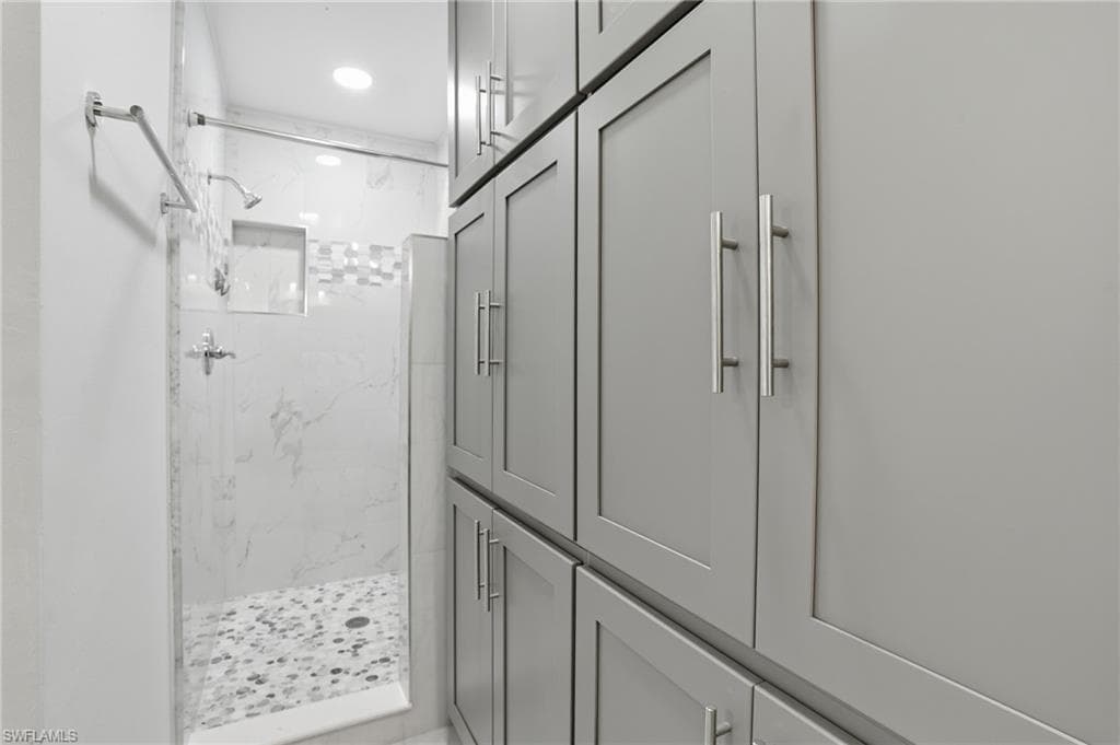 55 Aqua Ln, North Fort Myers, FL 33903-18