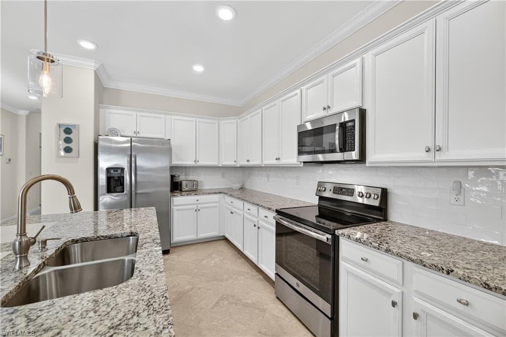 19821 Bittersweet Ln, Estero, FL 33928-16