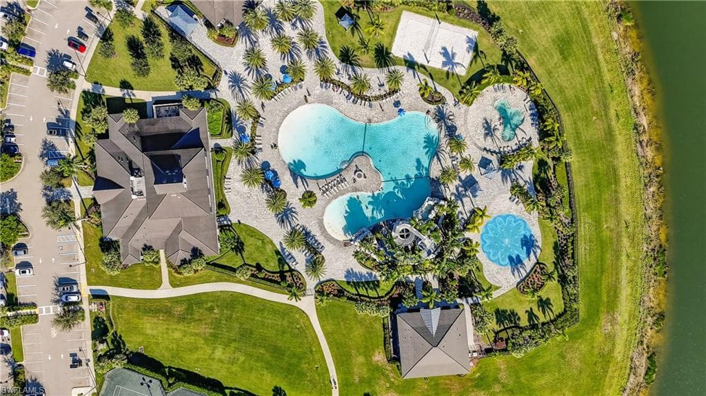 19821 Bittersweet Ln, Estero, FL 33928-4