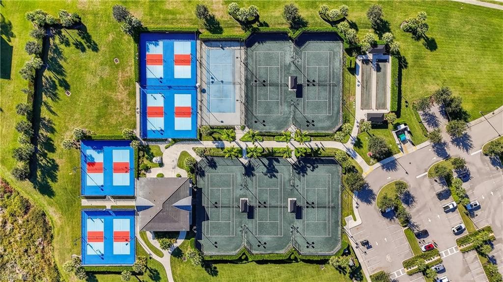 19821 Bittersweet Ln, Estero, FL 33928-5