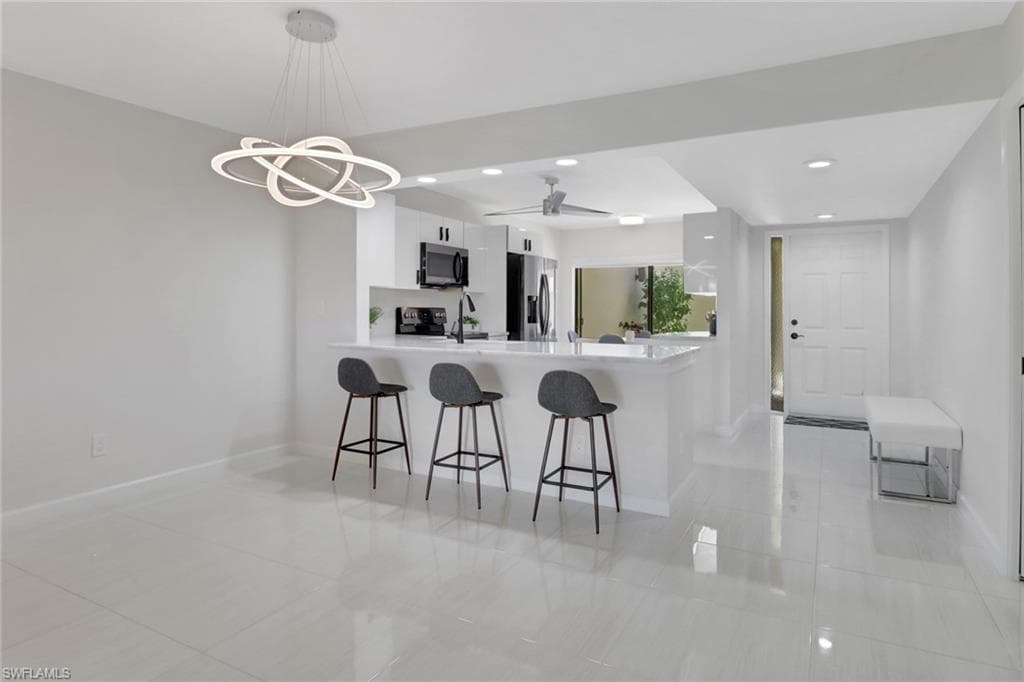 15450 Cedarwood Ln 103, Naples, FL 34110-9