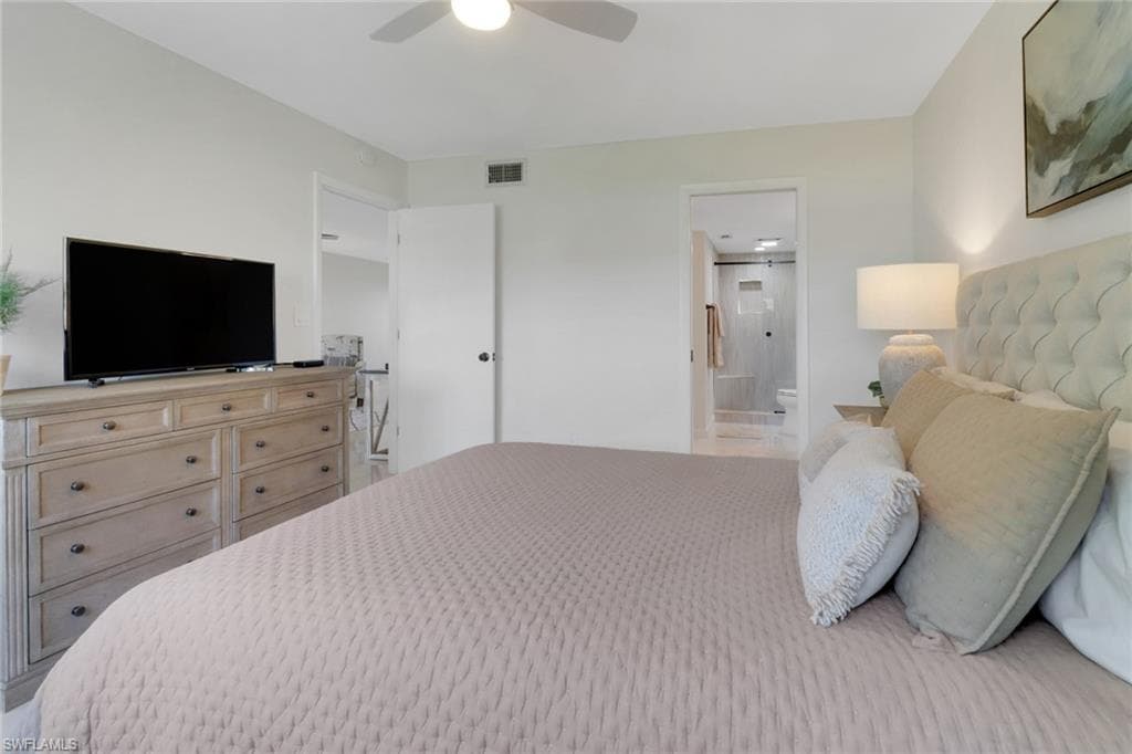 15450 Cedarwood Ln 103, Naples, FL 34110-12