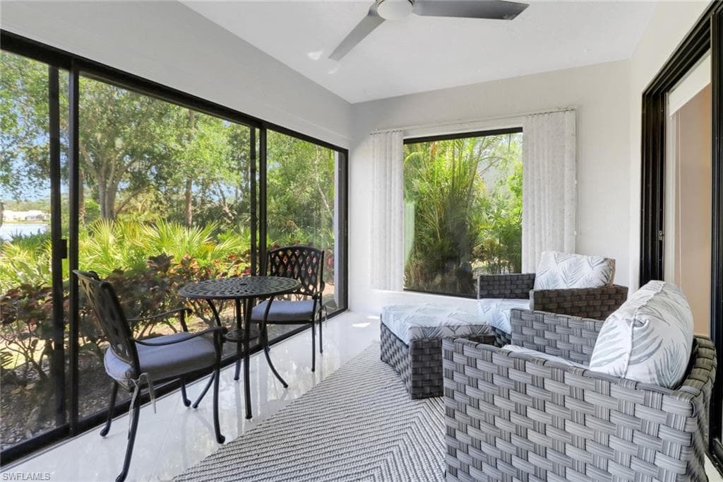 15450 Cedarwood Ln 103, Naples, FL 34110-20