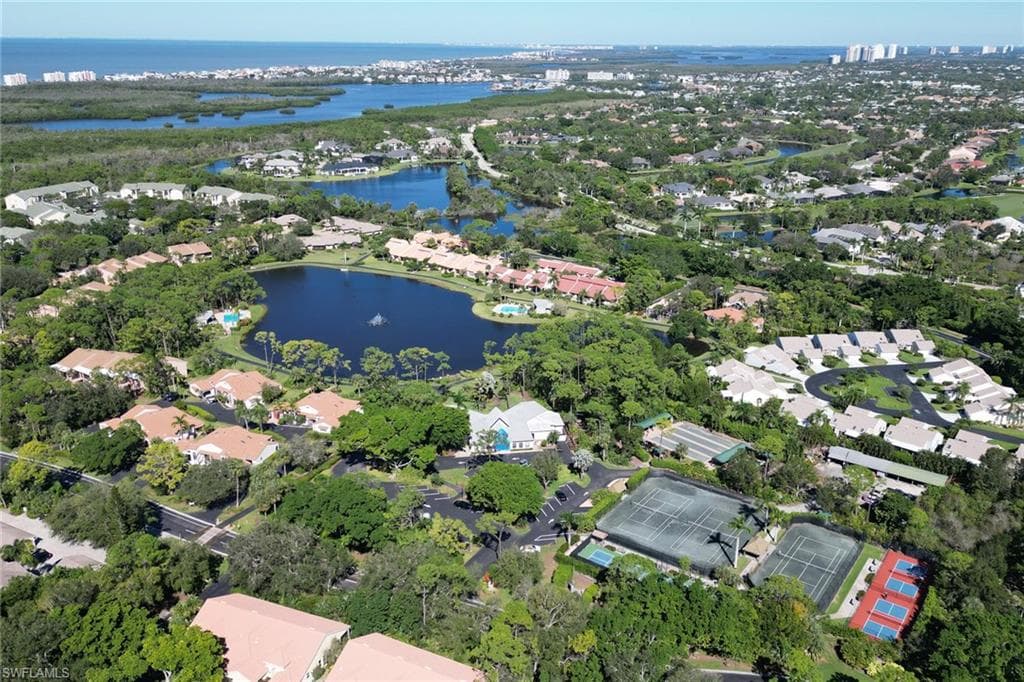 15450 Cedarwood Ln 103, Naples, FL 34110-28