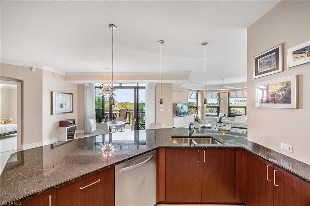 9115 Strada Pl 5416, Naples, FL 34108-17