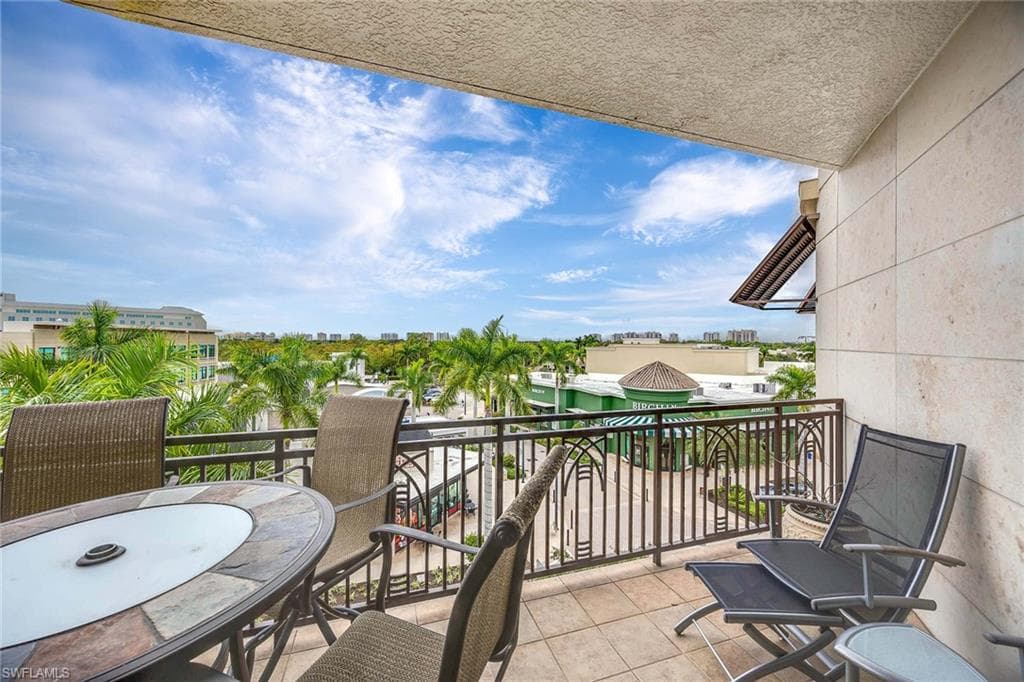 9115 Strada Pl 5416, Naples, FL 34108-30