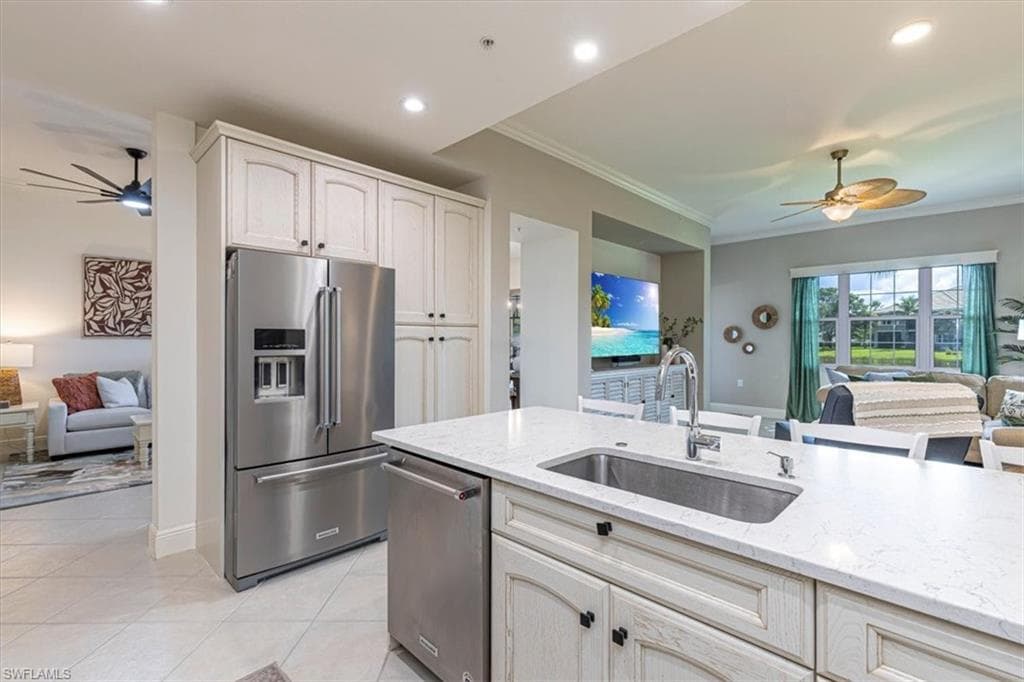 9242 Tesoro Ln 1, Naples, FL 34114-17