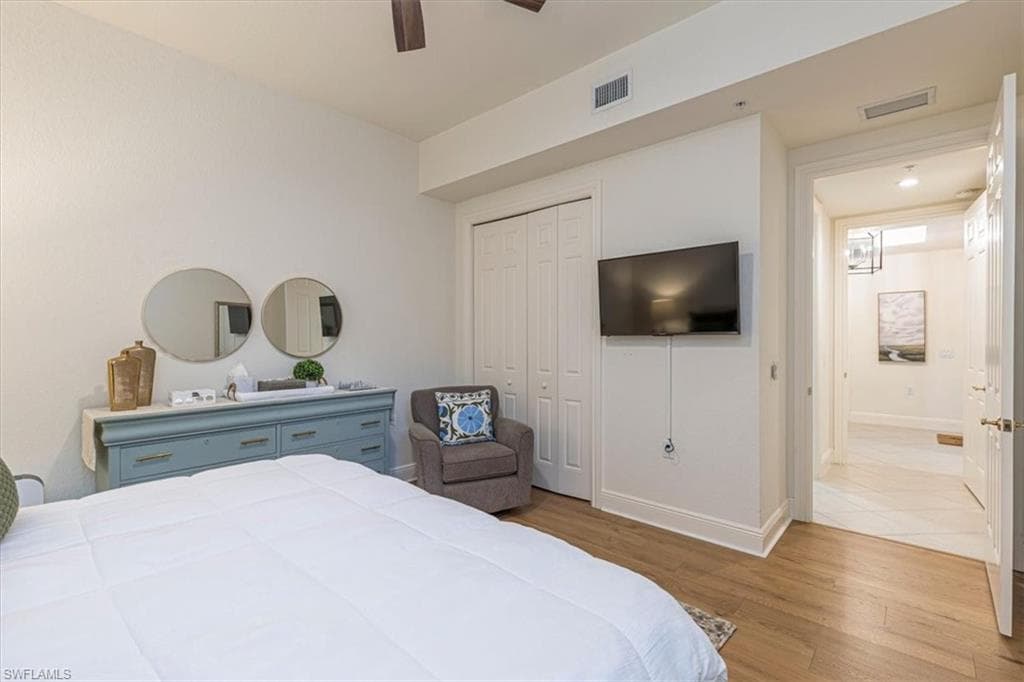 9242 Tesoro Ln 1, Naples, FL 34114-25