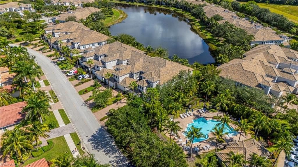 9242 Tesoro Ln 1, Naples, FL 34114-6