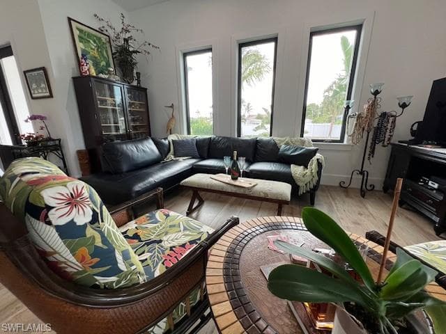 548 5th Ave, Marco Island, FL 34145-8