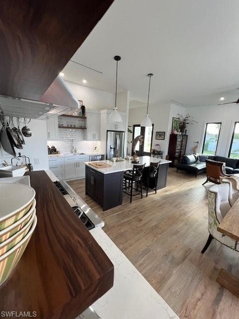 548 5th Ave, Marco Island, FL 34145-17