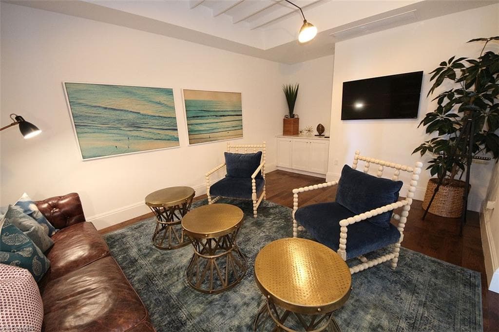 1035 3rd Ave S 411, Naples, FL 34102-10