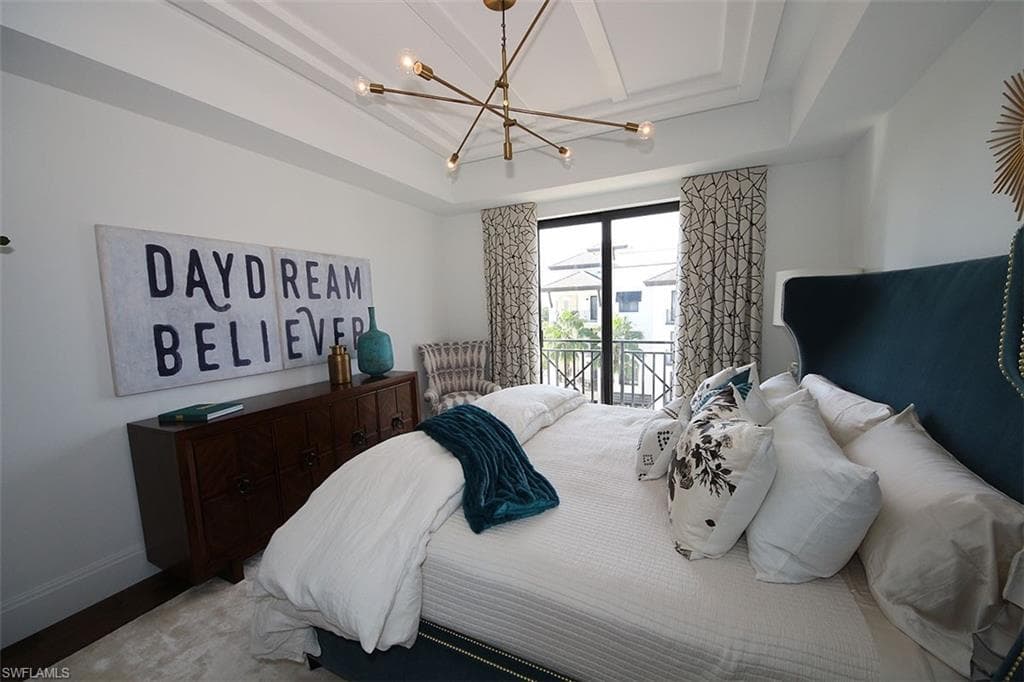 1035 3rd Ave S 411, Naples, FL 34102-18