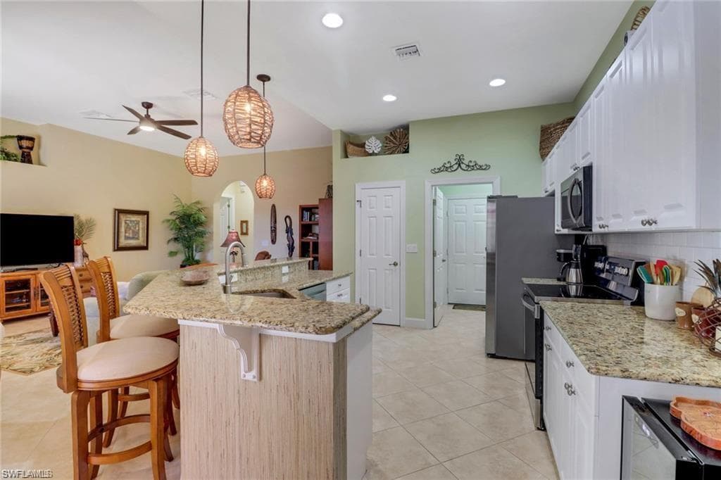 23605 Via Carino Ln, Bonita Springs, FL 34135-13