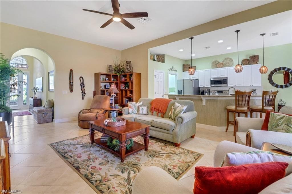 23605 Via Carino Ln, Bonita Springs, FL 34135-7