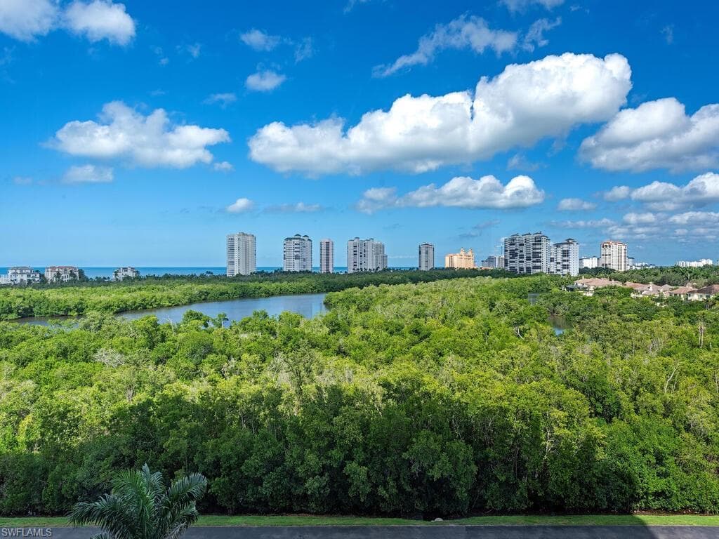 7575 Pelican Bay Blvd 608, Naples, FL 34108-24