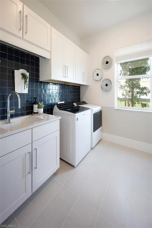 8762 Driftwood Dr, Naples, FL 34114-20