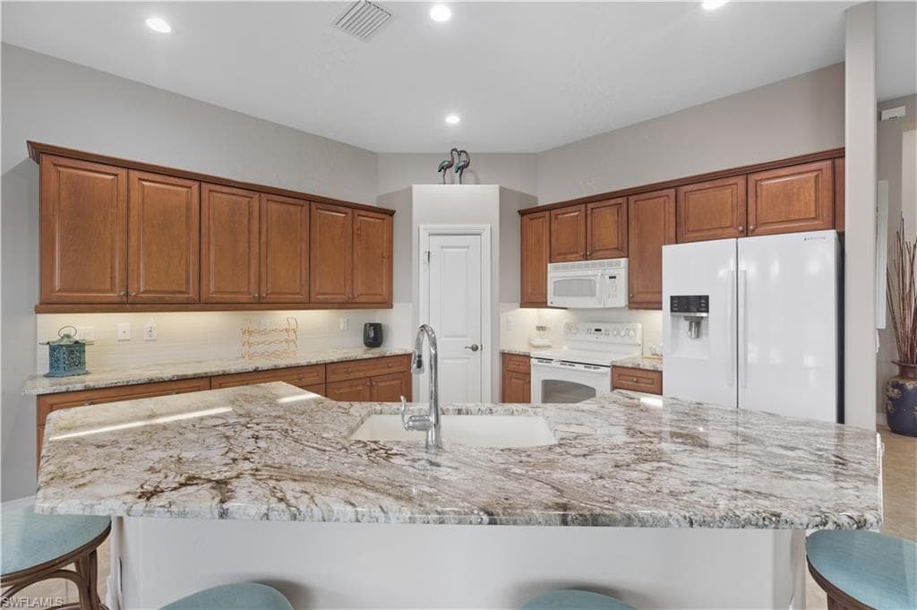 6097 Dogleg Dr, Naples, FL 34113-9