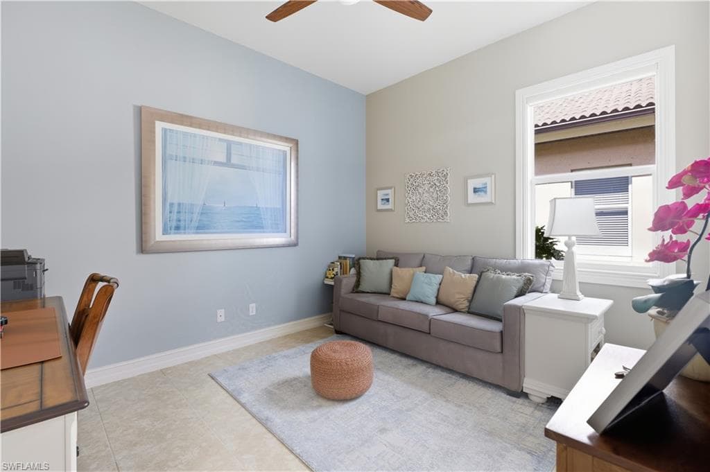 6097 Dogleg Dr, Naples, FL 34113-16