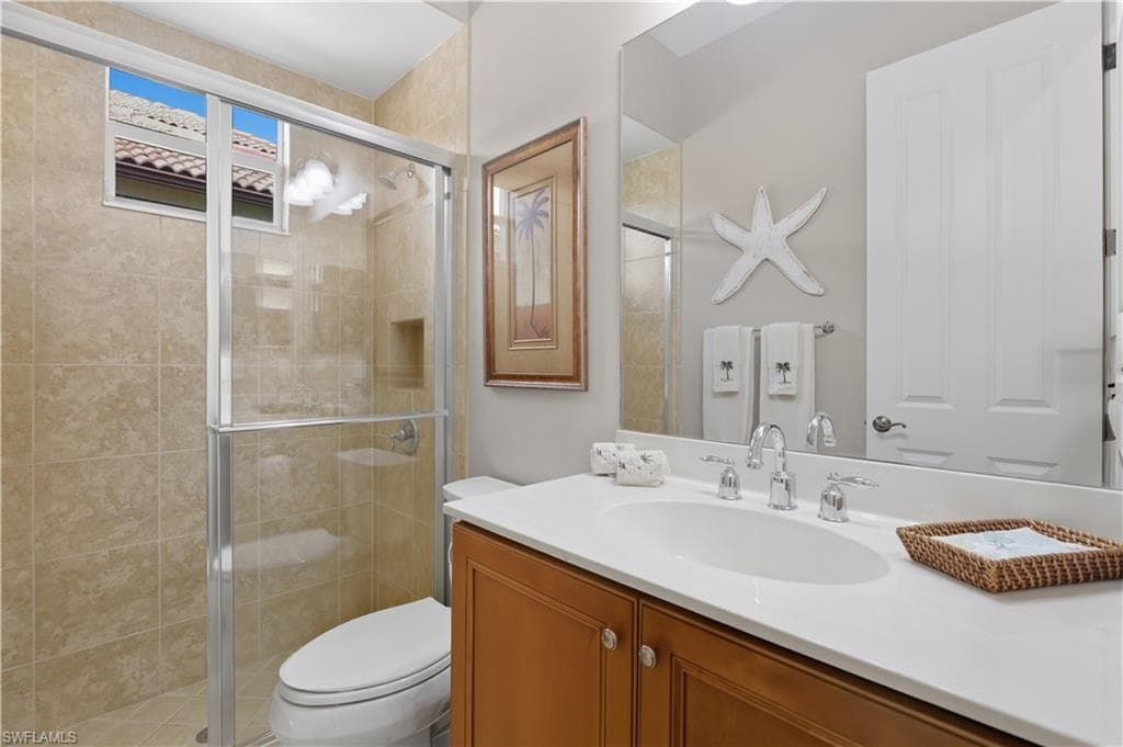 6097 Dogleg Dr, Naples, FL 34113-17