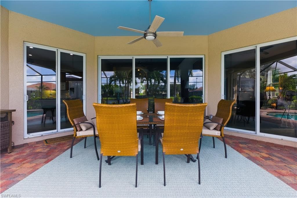 6097 Dogleg Dr, Naples, FL 34113-19