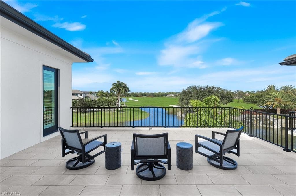 16647 Isola Bella Ln, Naples, FL 34110-21