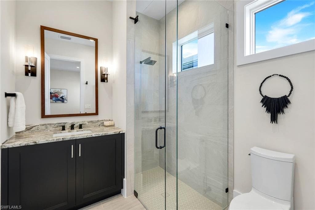 16647 Isola Bella Ln, Naples, FL 34110-24