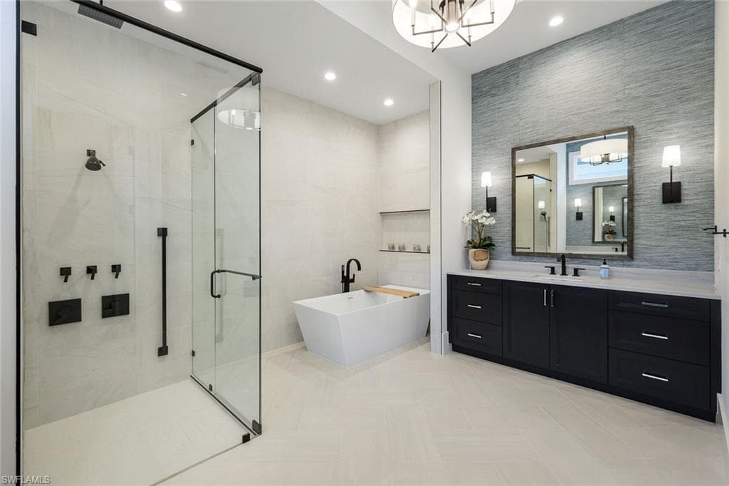 16647 Isola Bella Ln, Naples, FL 34110-28