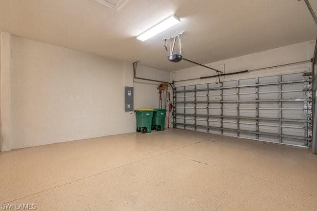 8451 Benelli Ct, Naples, FL 34114-34