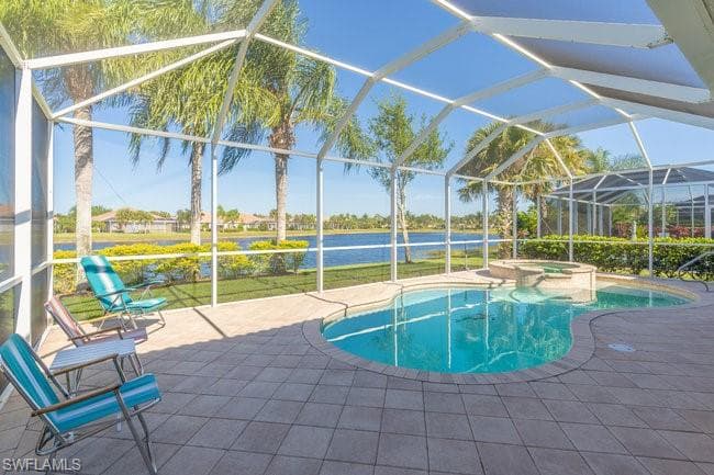 8451 Benelli Ct, Naples, FL 34114-38