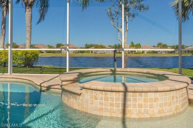 8451 Benelli Ct, Naples, FL 34114-42