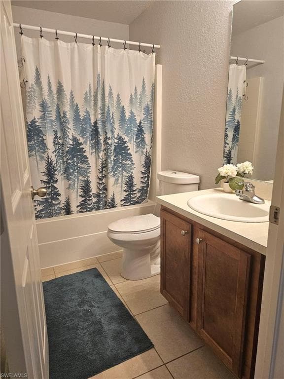 423 Windermere Dr, Lehigh Acres, FL 33972-9