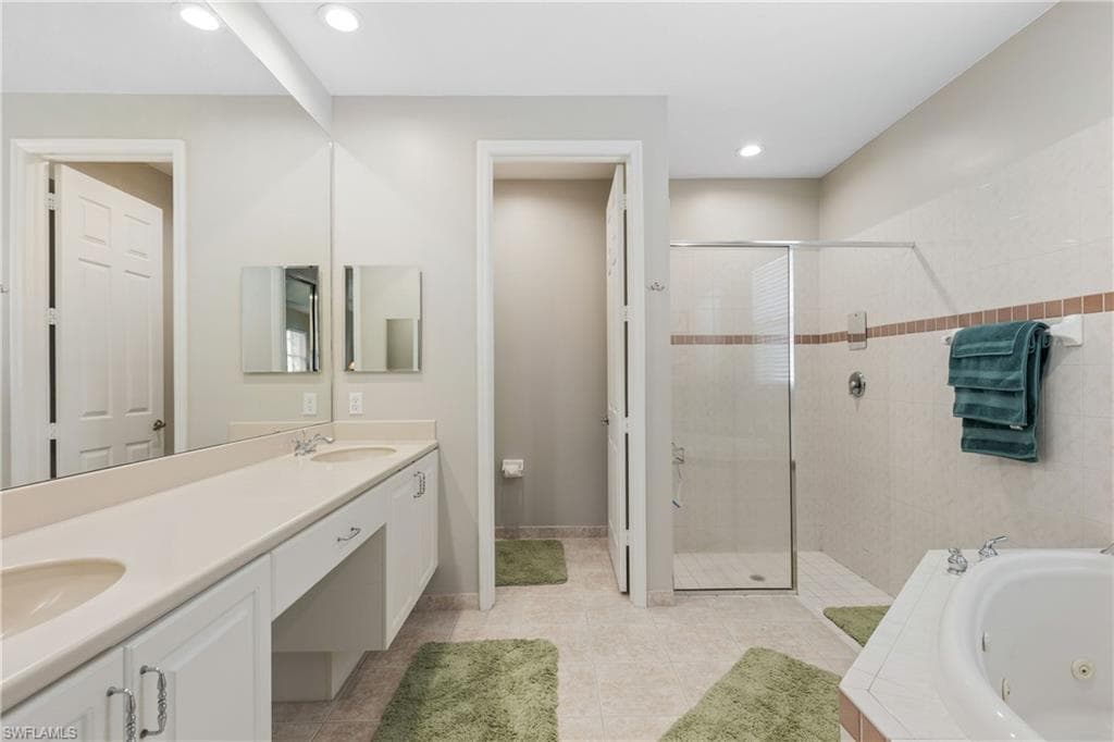 1785 Sanctuary Pointe Ct, Naples, FL 34110-14